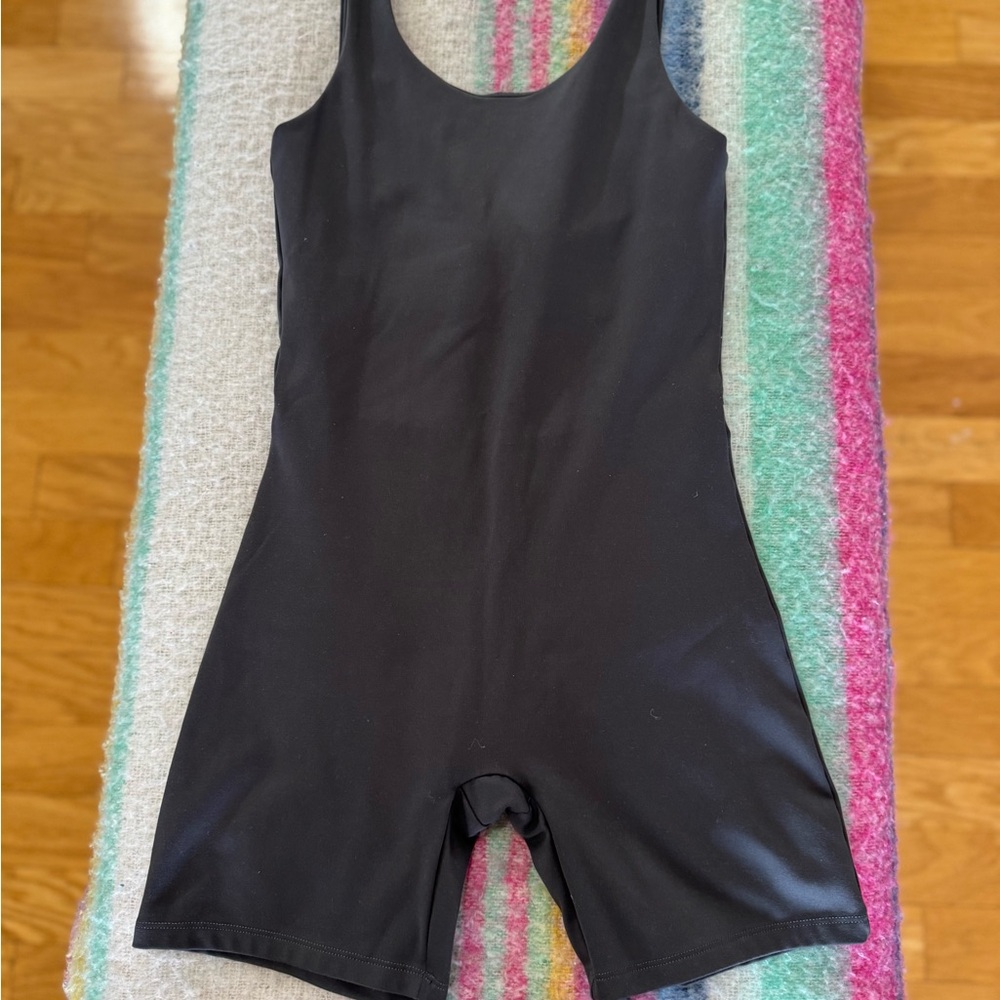 GC Moon - Picture 2 of 7